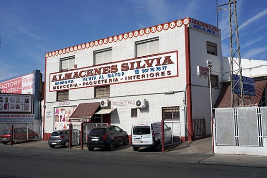 Poligono de Chinales, Calle Principal, 25